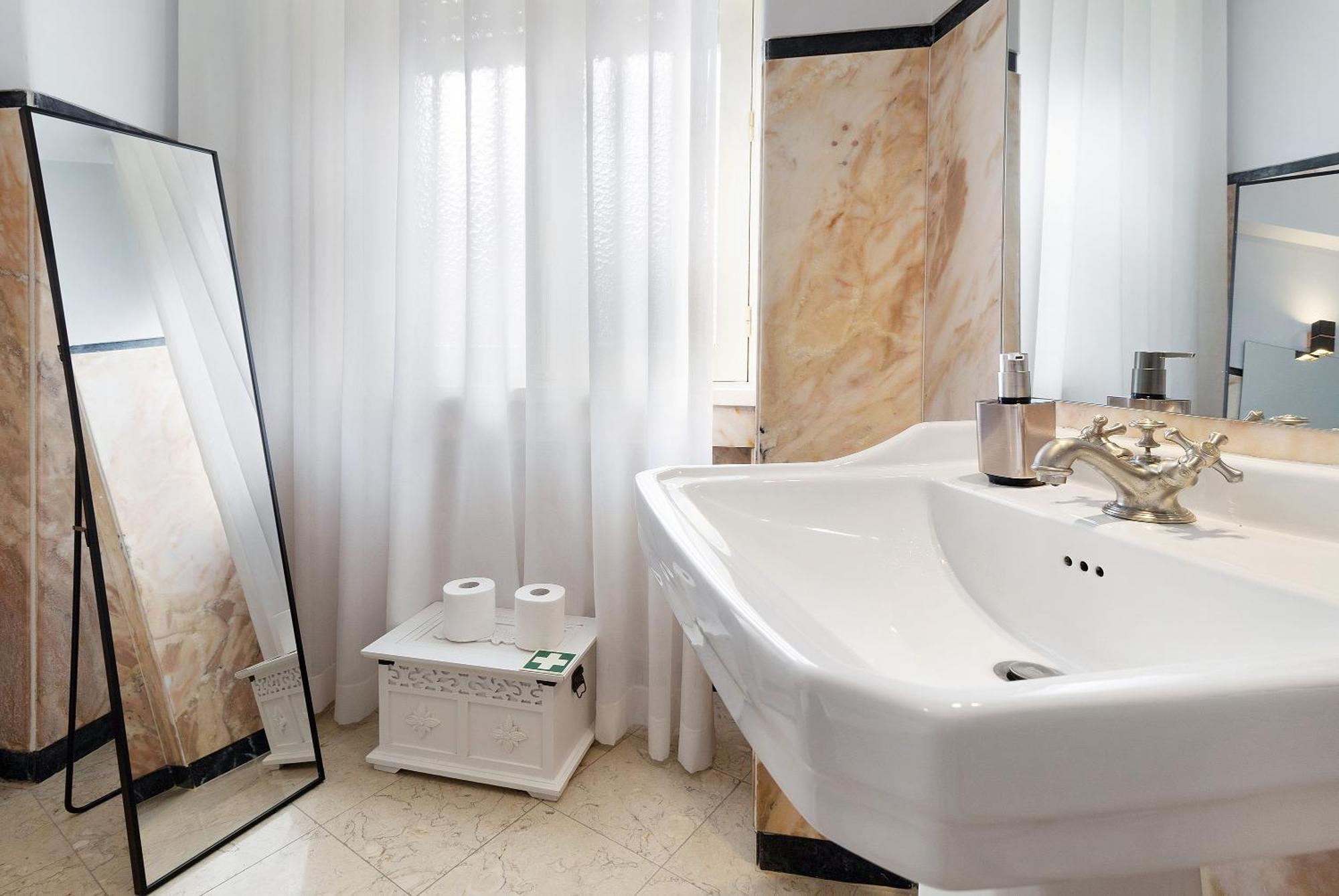 Appartement Boutique Santa Catarina 1 *